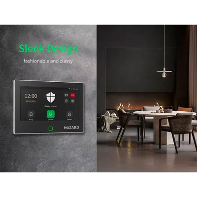 Modern larmpanel med pekskärm, väggmonterad i stilfullt hem vid matsal, smart larmdesign