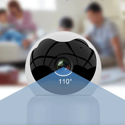 Övervakningskamera med 110° vidvinkel, inomhusmiljö, familj i bakgrunden