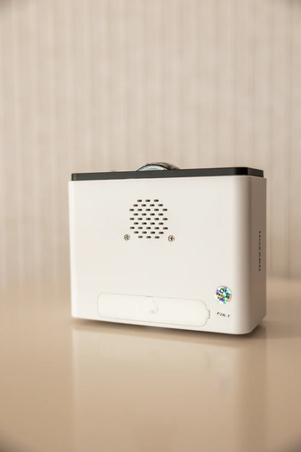 2K Utomhuskamera med mörkerseende – Trådlös FHD-övervakningskamera med solpanel – IP66 – WiFi med app – inkl. 32 GB